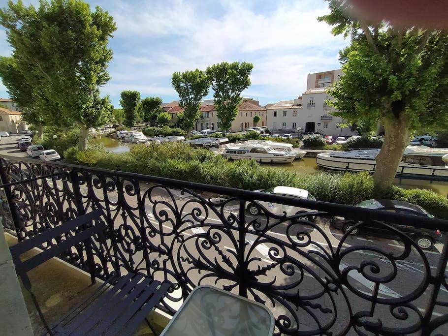 Appartement Avec Balcon, Bord Du Canal, Wifi. นาร์บอนน์ ภายนอก รูปภาพ