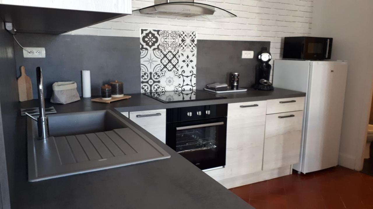 Appartement Avec Balcon, Bord Du Canal, Wifi. นาร์บอนน์ ภายนอก รูปภาพ