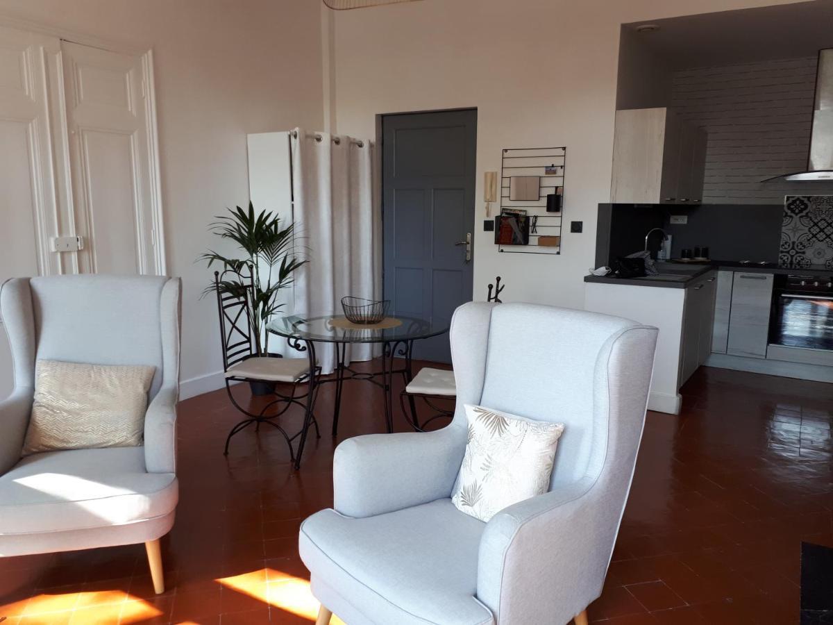 Appartement Avec Balcon, Bord Du Canal, Wifi. นาร์บอนน์ ภายนอก รูปภาพ