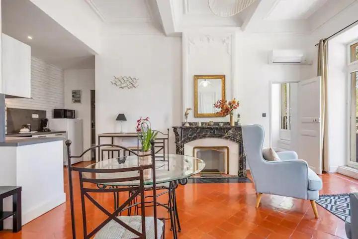 Appartement Avec Balcon, Bord Du Canal, Wifi. นาร์บอนน์ ภายนอก รูปภาพ