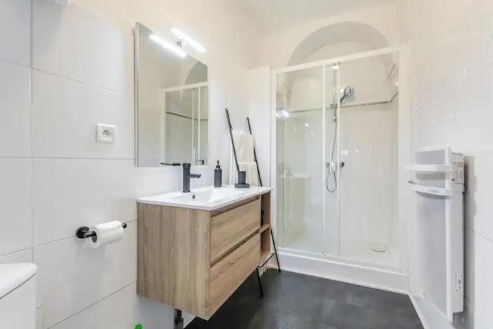 Appartement Avec Balcon, Bord Du Canal, Wifi. นาร์บอนน์ ภายนอก รูปภาพ