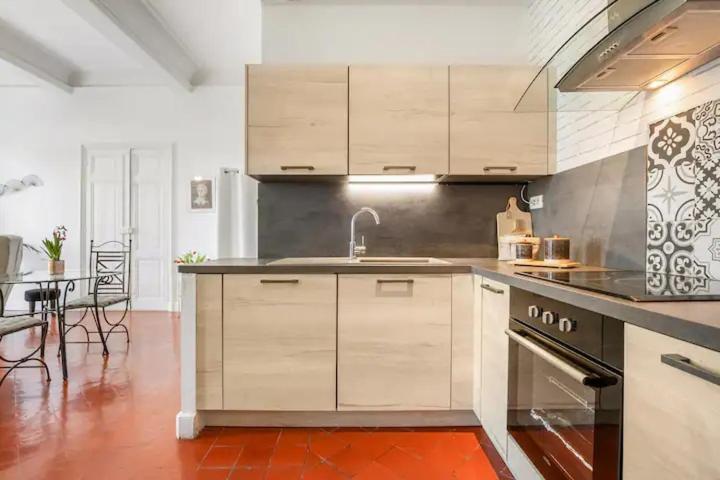 Appartement Avec Balcon, Bord Du Canal, Wifi. นาร์บอนน์ ภายนอก รูปภาพ